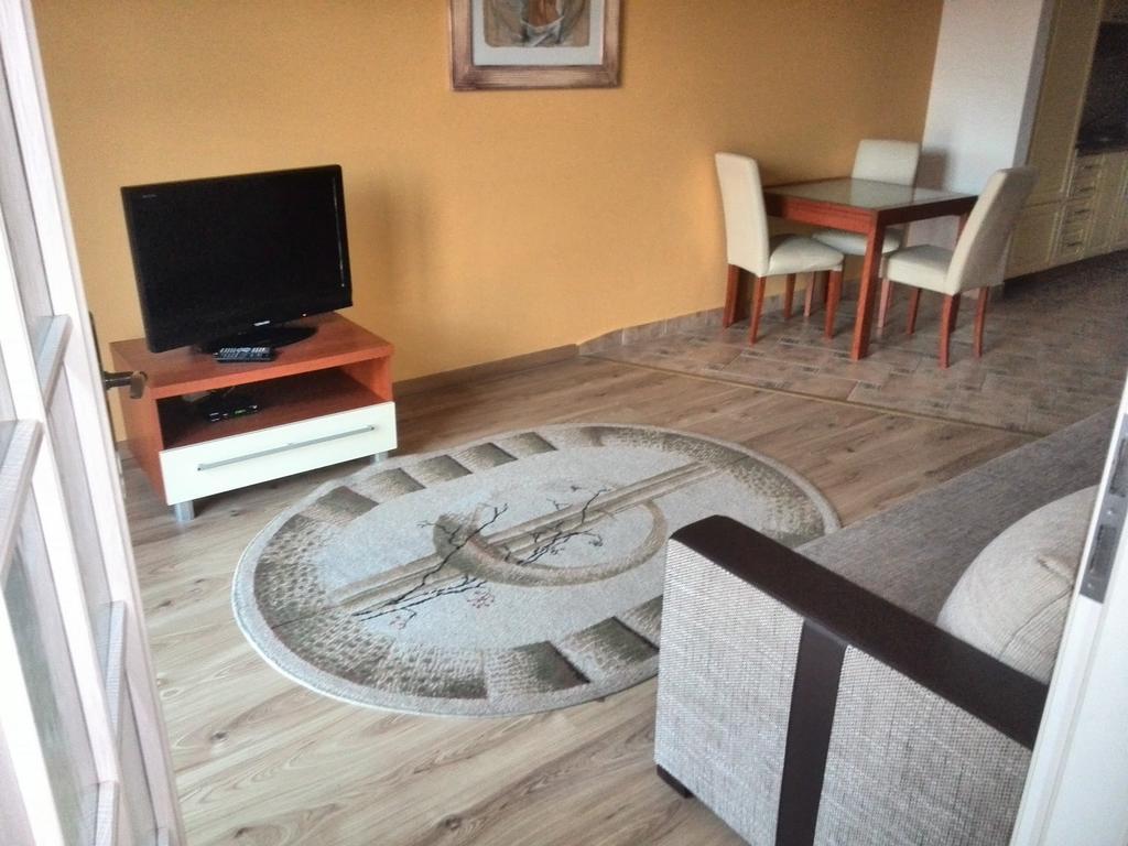 Mikolajki Apartamenty Rynek Buitenkant foto